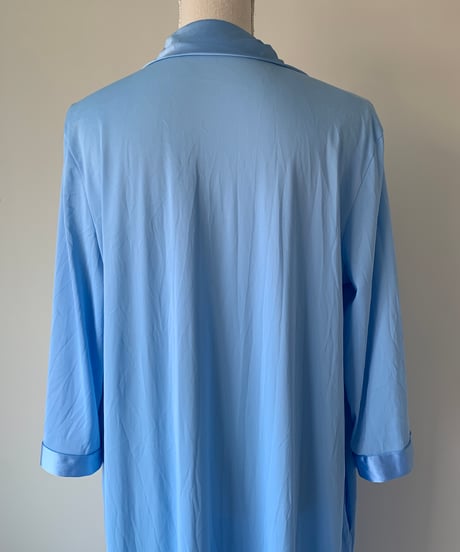 70's~85   Vanity Fair nightgown