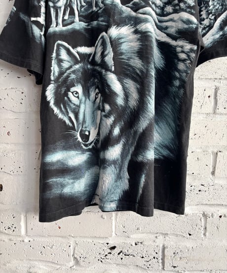 80'S-90's Made in USA very beautiful wolf design T-shirt