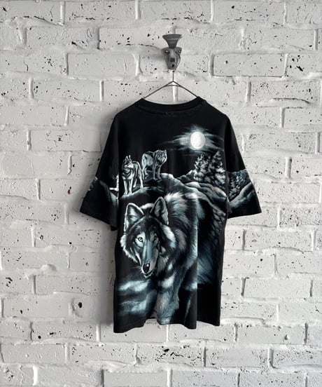 80'S-90's Made in USA very beautiful wolf design T-shirt