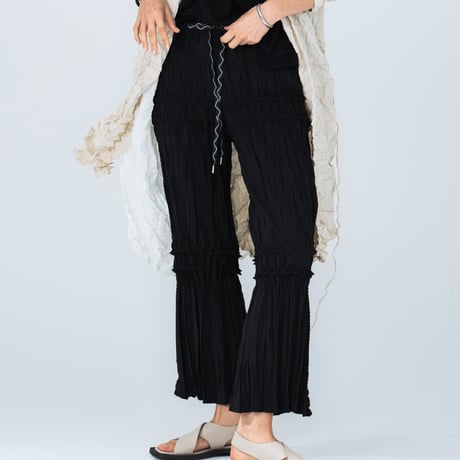 <予約商品>　[TA-BUM0015]"BUMPY" FLARE TROUSER