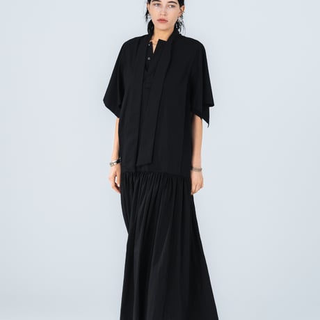 <予約商品>　[TA-OP0051] GATHERED MAXI DRESS