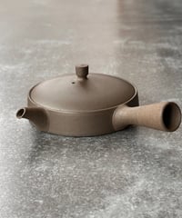 甚秋陶苑 伊藤成ニ 窯変極平中急須 #108