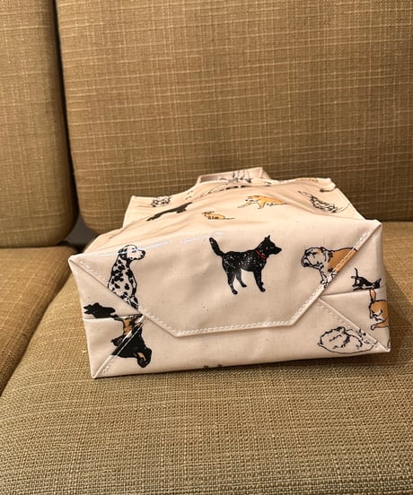 TEMBEA PAPER TOTE SMALL DOG PRINT