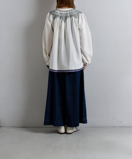 TOAST / Smocked Neck Cotton Silk Mulmul Top