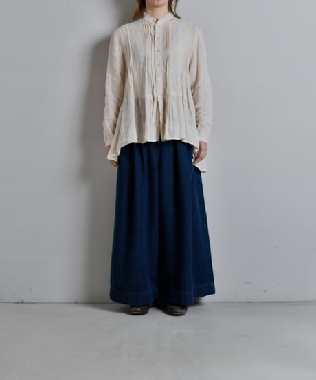 TOAST / Indigo Denim Pull On Cropped Trousers