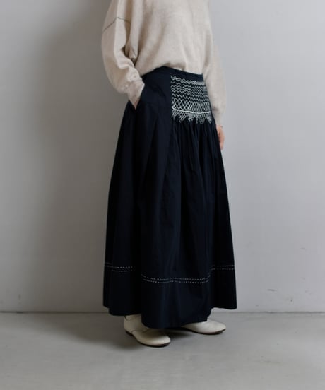 TOAST / Cotton Satin Smocked Skirt