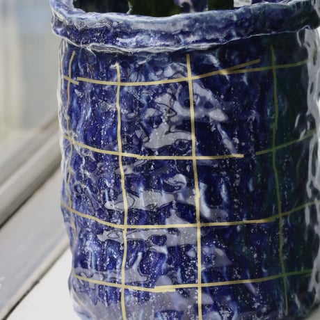 "SHOKKI" Planter