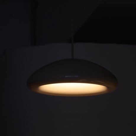 "ILKW." BELLY 30 PENDANT - SAND
