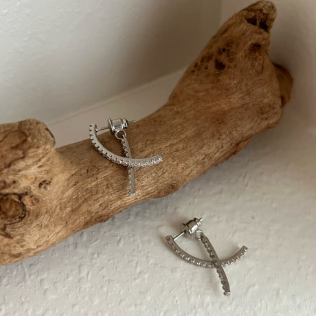 Crossピアス/イヤリング