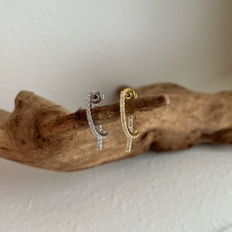 Crossピアス/イヤリング