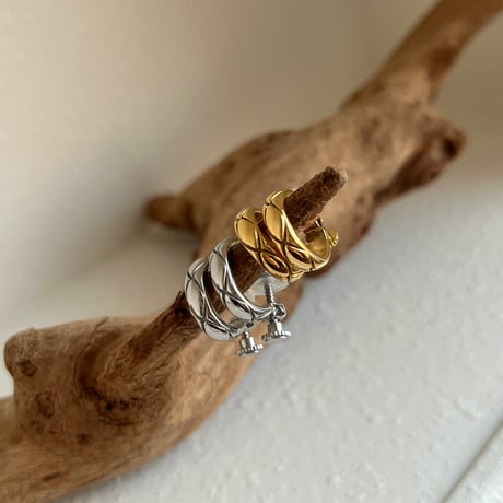 s679 ピアス/イヤリング