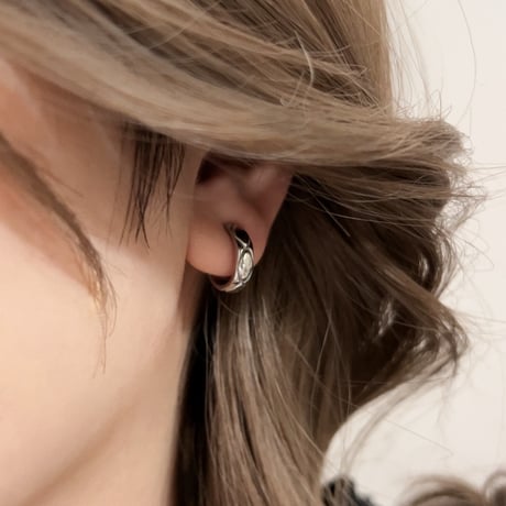 s679 ピアス/イヤリング