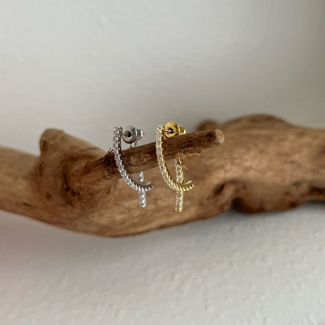 Crossピアス/イヤリング