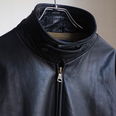 Ralph Lauren”