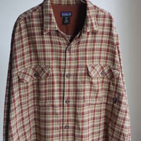 patagonia”Heavy Flannel Shirt  made in Portugal