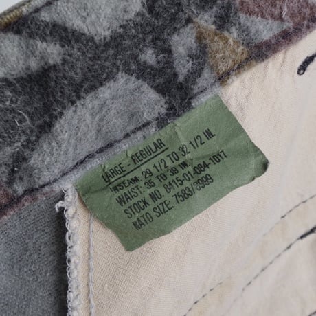 unknown”camo cago pants
