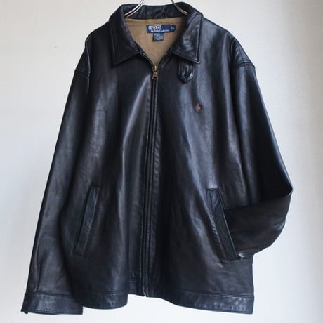 Ralph Lauren”