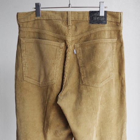 Levi’s” silver tab