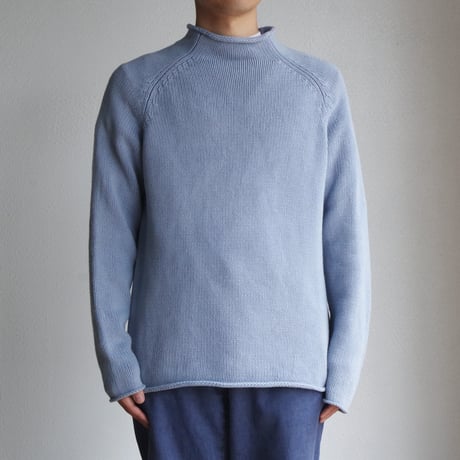 J.CREW”