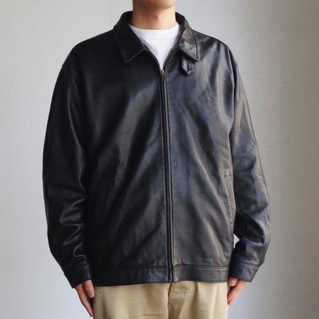 Ralph Lauren”