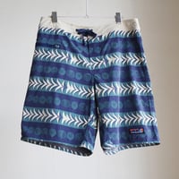 patagonia”Wavefarer Board Shorts”