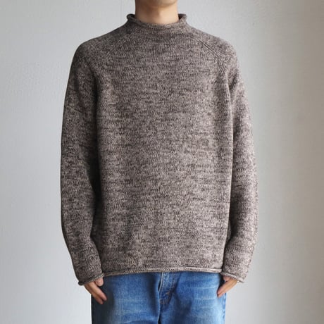 J.CREW”
