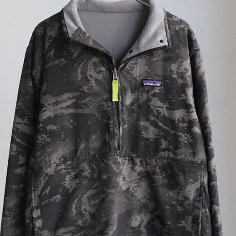Patagonia"Reversible Snap-T Glissade Pullover