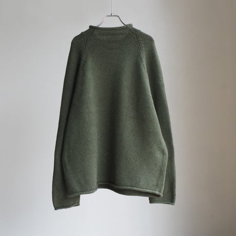 J.CREW”