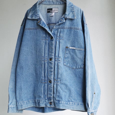 WilliWear”