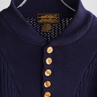 Eddie Bauer”