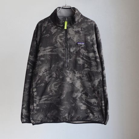 Patagonia"Reversible Snap-T Glissade Pullover