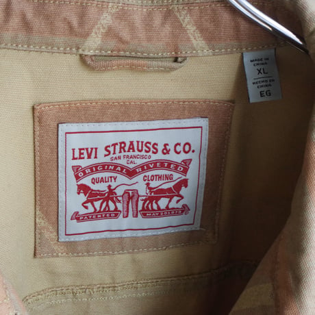 Levi’s"