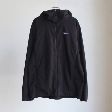 patagonia”Nano-Air Light Hybrid Hoody