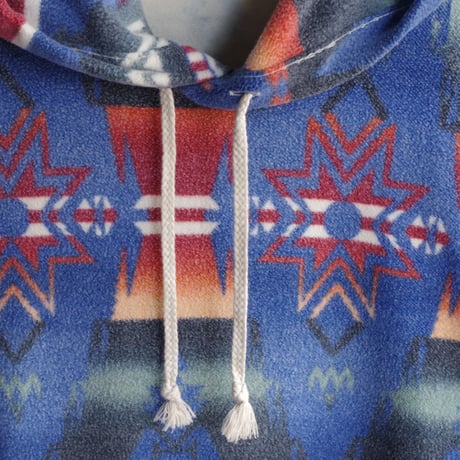 Ralph Lauren”