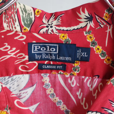 Ralph Lauren”