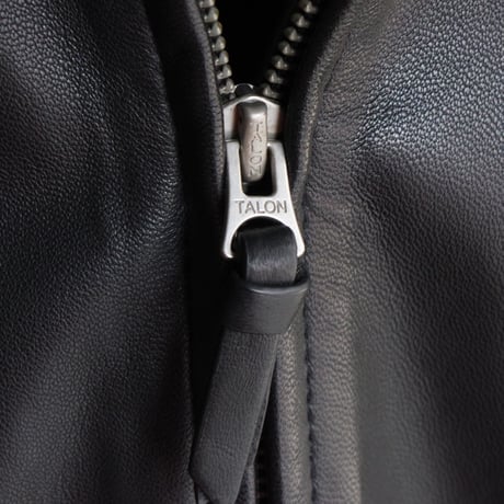 Ralph Lauren”
