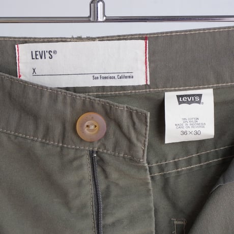 Levi’s"