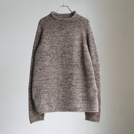 J.CREW”