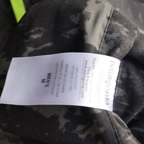 Patagonia"Reversible Snap-T Glissade Pullover