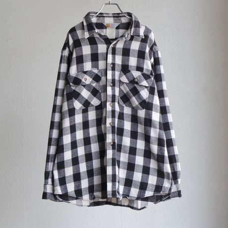 carhartt”  made in USA