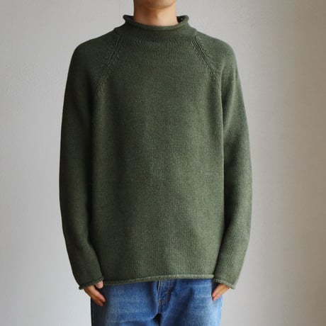 J.CREW”