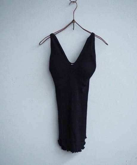 HAKUJI / H232630 / WOOL RIB V-NECK TANK TOP