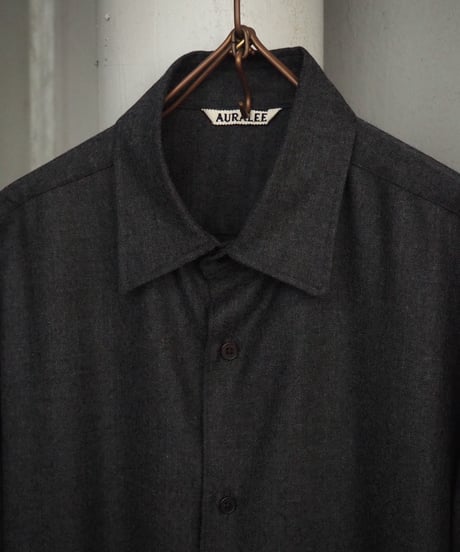 AURALEE(WOMENS) / A26AS04OS / SUPER LIGHT WOOL SHIRT
