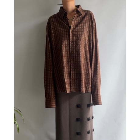 Geometric pattern shirt