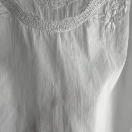 lace embroidery tank