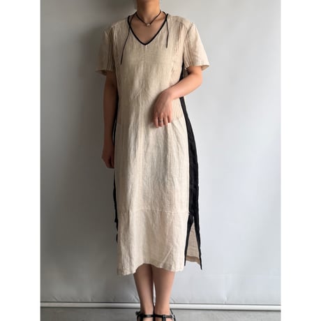 Bicolor design dress