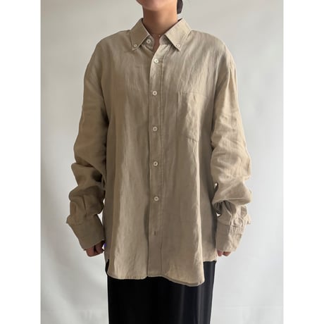 Simple beige shirt