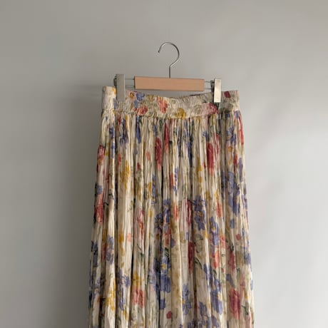 Pale floral pleated skirt
