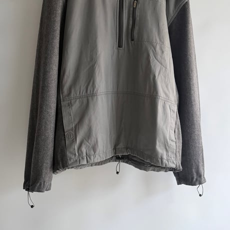 Contrast-sleeve anorak