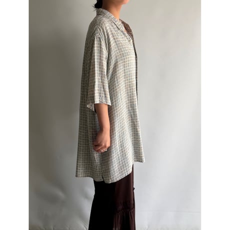 Natural patterned shirt